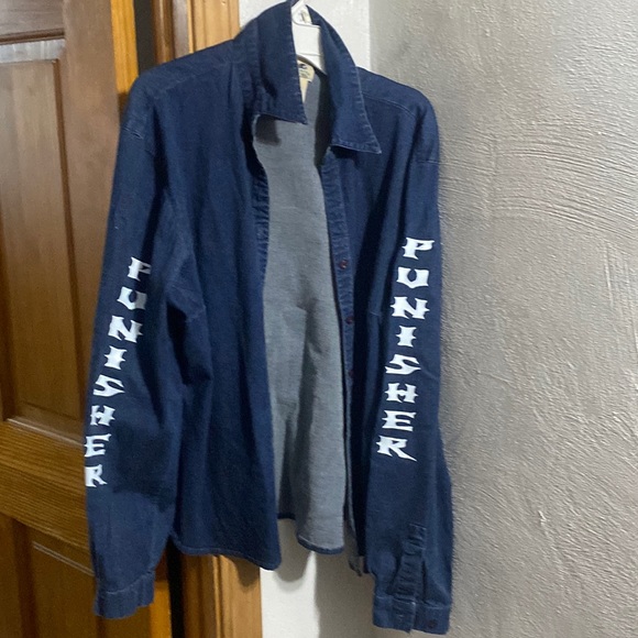 PUNISHER denim buttonup L=25Dx20A+Tahari🍋+Clean up your act 8.820Z facewash - Picture 4 of 15